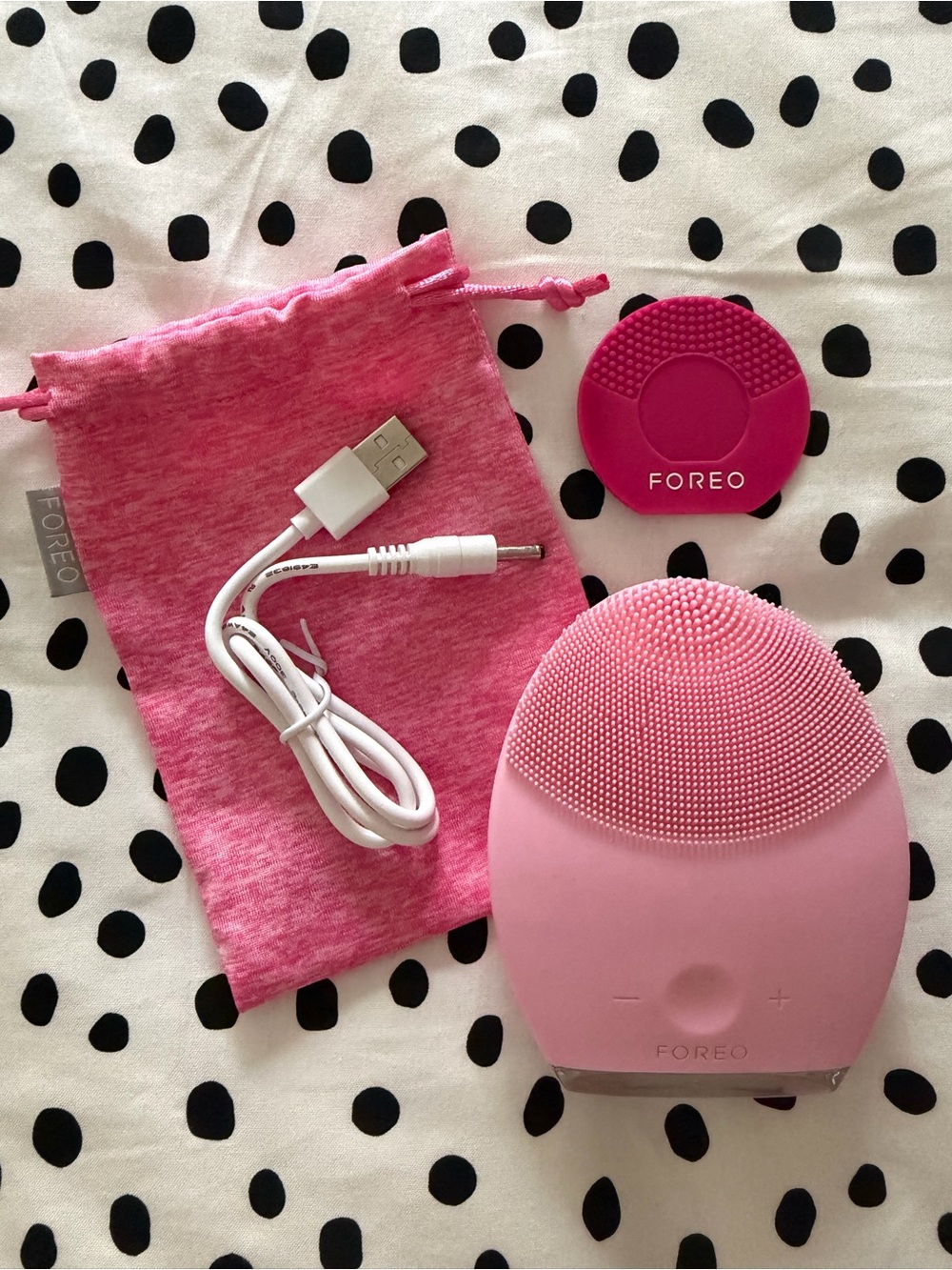 FOREO LUNA 2 Pink for Normal Skin facial cleansing brush